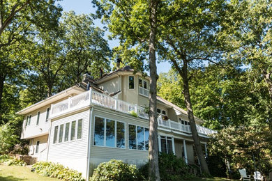 Elegant exterior home photo in New York