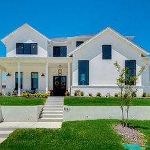 Stucco Modern Farmhouse