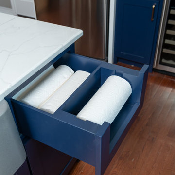 Transitional Kitchen - Dallas, TX