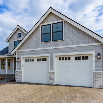Siding Installation - James Hardie Shakes and Lap in Light Mist