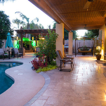 Living room & Patio