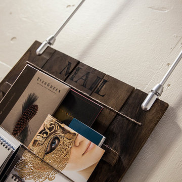 Rod Suspension of Paper Swatch Books