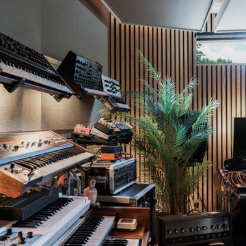 Alattas/Morton - Dual Music Production Suites