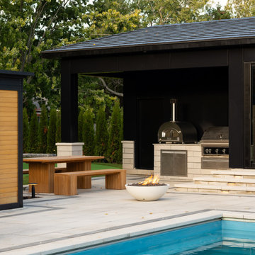 Outdoor Kitchen