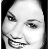 Lisa Holmes's photo