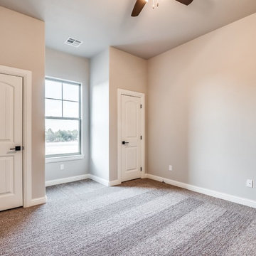 Upscale Farmhouse 14700 Everton Dr