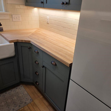 Kitchen Remodel Done with New Cabinets and Butcher Block Countertop