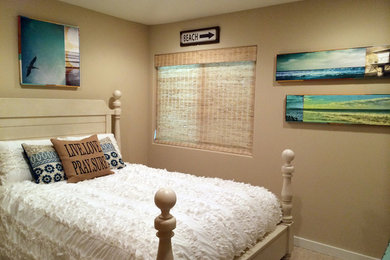 Inspiration for a mid-sized coastal carpeted bedroom remodel in San Francisco with beige walls
