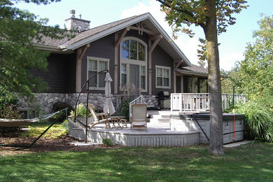 Traditional exterior home idea in Toronto