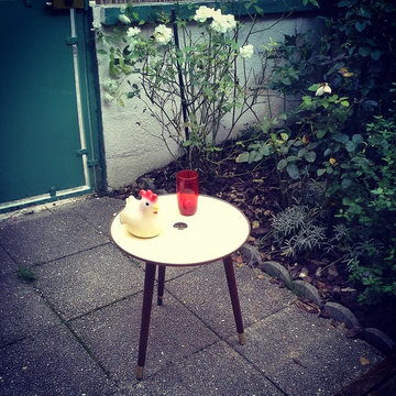 TABLE BASSE TRIPODE VINTAGE AVEC TROU