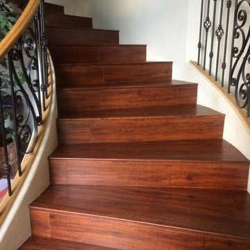 Round staircase with laminate from Germany