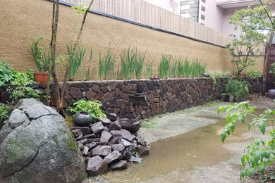 Photo of an asian garden in Fukuoka.