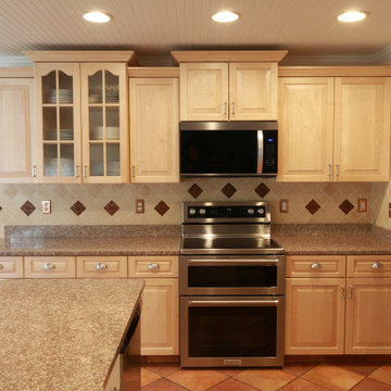 Bright, Airy & Beautiful: A Maple Kitchen Transformation