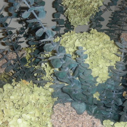 Dry Floral Arrangement - Products