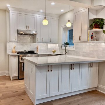 Kitchen in East York