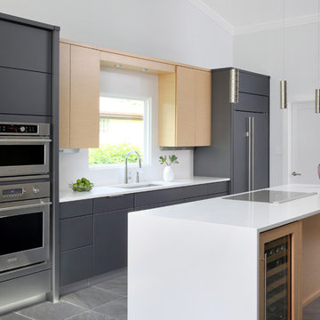 Warm and Inviting Contemporary Kitchen