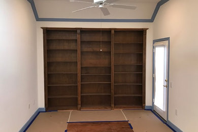 Home office - home office idea in Houston