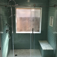 Hall bath - hospital