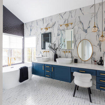 Muro Master Bathroom