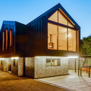 Holly Lodge