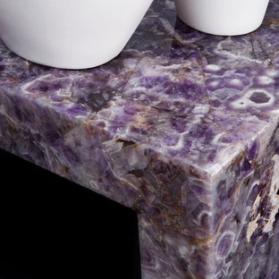 Idées déco pour une salle à manger contemporaine.