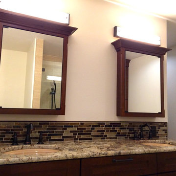 Warm Tones Transitional Bathroom