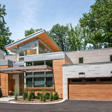 House on Morrow Road - exterior front view