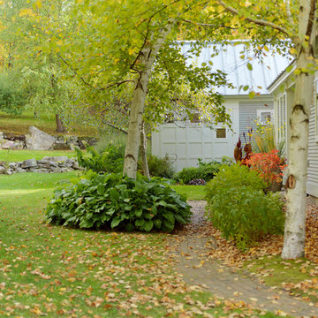 Modern Vermont Farmhouse and Garden