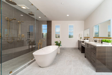 Inspiration for a modern bathroom remodel in San Francisco