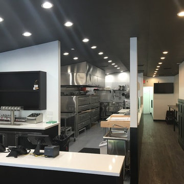 Upper Crust Pizzeria In Beverly Hills CA