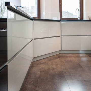High Gloss Lacquered Doors