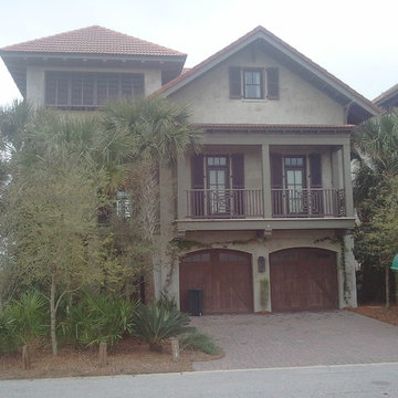 A Beach House at the Retreat