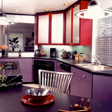 Purple & Red - Artist's Kitchen