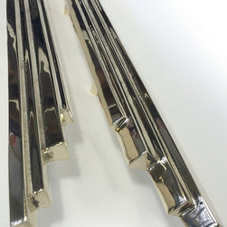 MEDIUM HANDLES - Products
