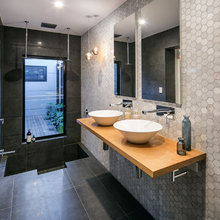 Egina Street - Ensuite