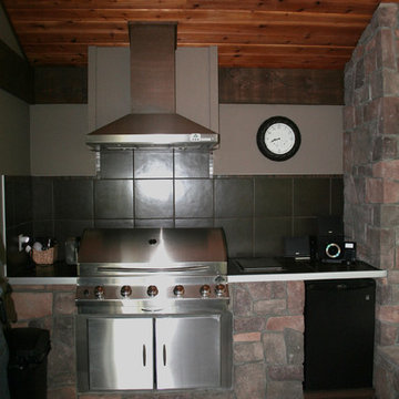 Outdoor Kitchen