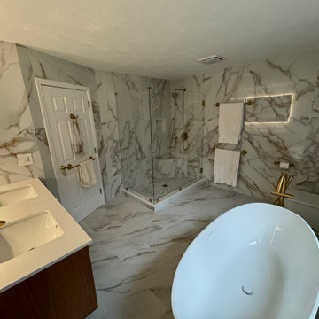 Bathrooms Remodels
