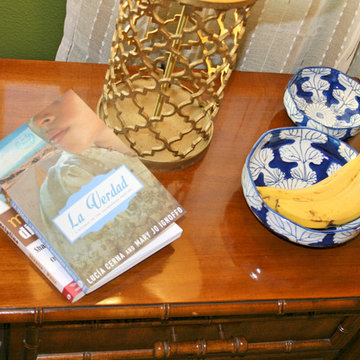 British Colonial with a dash of Feng Shui: Bedside vignette