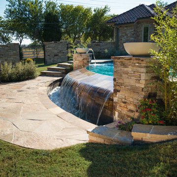 Pool Designs & Outdoor Spaces