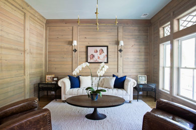 Inspiration for a transitional home design remodel in Atlanta