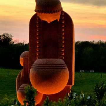 Outdoor Sculpture Nighttime Lighting