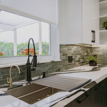 White Lightning, Weston Florida
