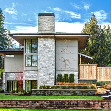 Transitional Custom Home in Bellevue