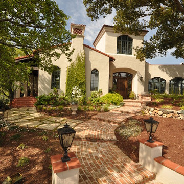 Santa Barbara-inspired style