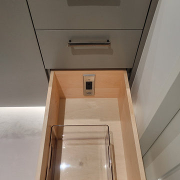Bathroom Vanity In-Drawer Outlets