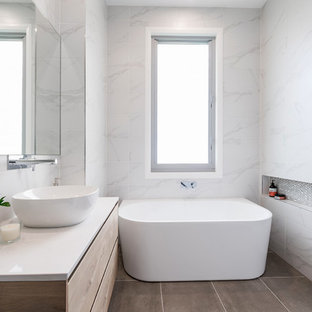 75 Beautiful Contemporary Bathroom With Granite Countertops