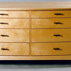Fine Woodworking - Rikki Chest - Furniture