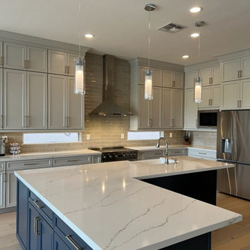 Two-Toned Kitchen WIth L-Shaped Island