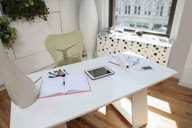Elevate your existing Corian® surfaces with our wireless charging technology.