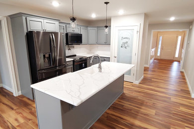 Inspiration for a timeless kitchen remodel in Louisville